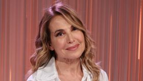 Barbara D’Urso a Ballando, a pochi passi da Belen. Poi la confessione: “Arrabbiata”