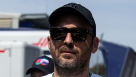 Cesare Cremonini contro il libro dell’ex Martina Maggiore: “La mia vita intima senza considerarmi”