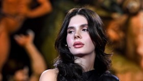 Evelina Sgarbi, risposta dura a Mara Venier: “Temo per la vita di mio padre”