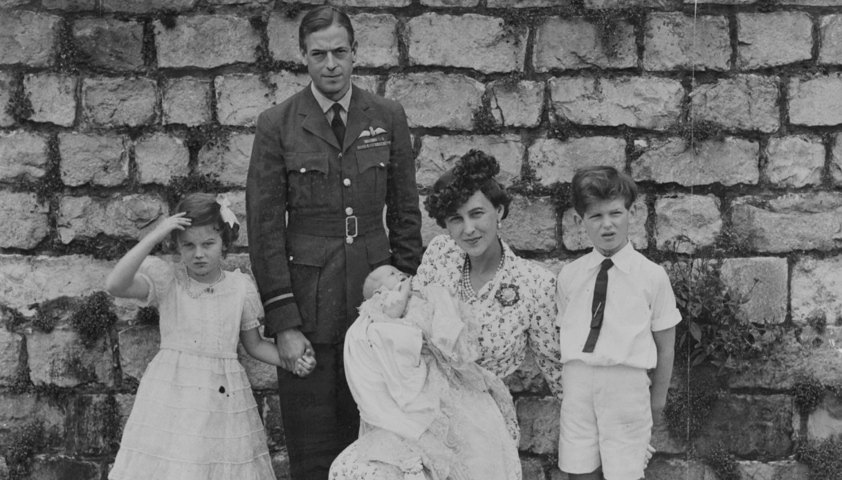 Il Duca George e la Duchessa Marina di Kent con i loro tre figli nel 1942