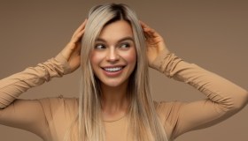 La spazzola lisciante professionale che garantisce una piega perfetta è questa. Non avrai bisogno di altro