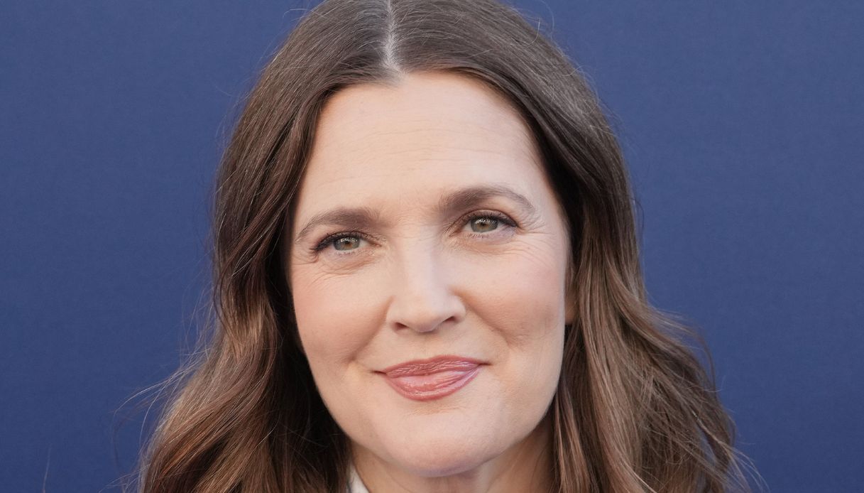 Addio occhi che bruciano e pelle che tira con lo struccante per pelli sensibili approvato anche da Drew Barrymore Addio occhi che bruciano e pelle che tira con lo struccante per pelli sensibili approvato anche da Drew Barrymore