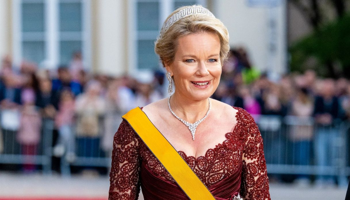 Matilde del Belgio in Armani Priv&eacute; in Lussemburgo