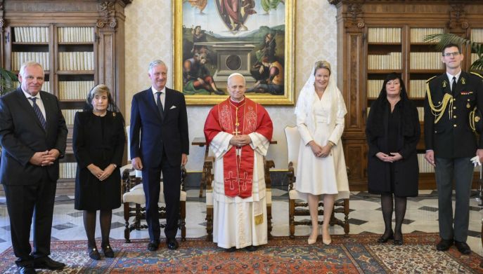 Matilde del Belgio, look