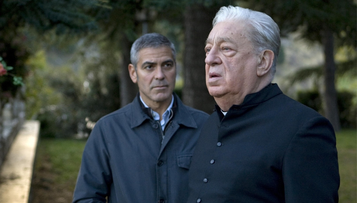 George Clooney e Paolo Bonacelli in "The American"