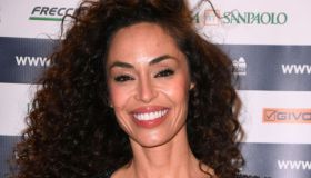 Raffaella Fico, il nuovo fidanzato è il calciatore Armando Izzo. Il gesto che non lascia dubbi