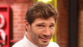 Ascolti tv del 31 ottobre, Carlo Conti super top. Scotti-De Martino, lo scontro continua