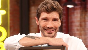 Stefano De Martino punge Mediaset: “Pensavano mi schiantassi ma hanno dovuto trovare un avversario”