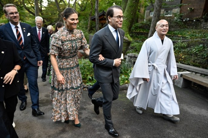 Vittoria di Svezia, look