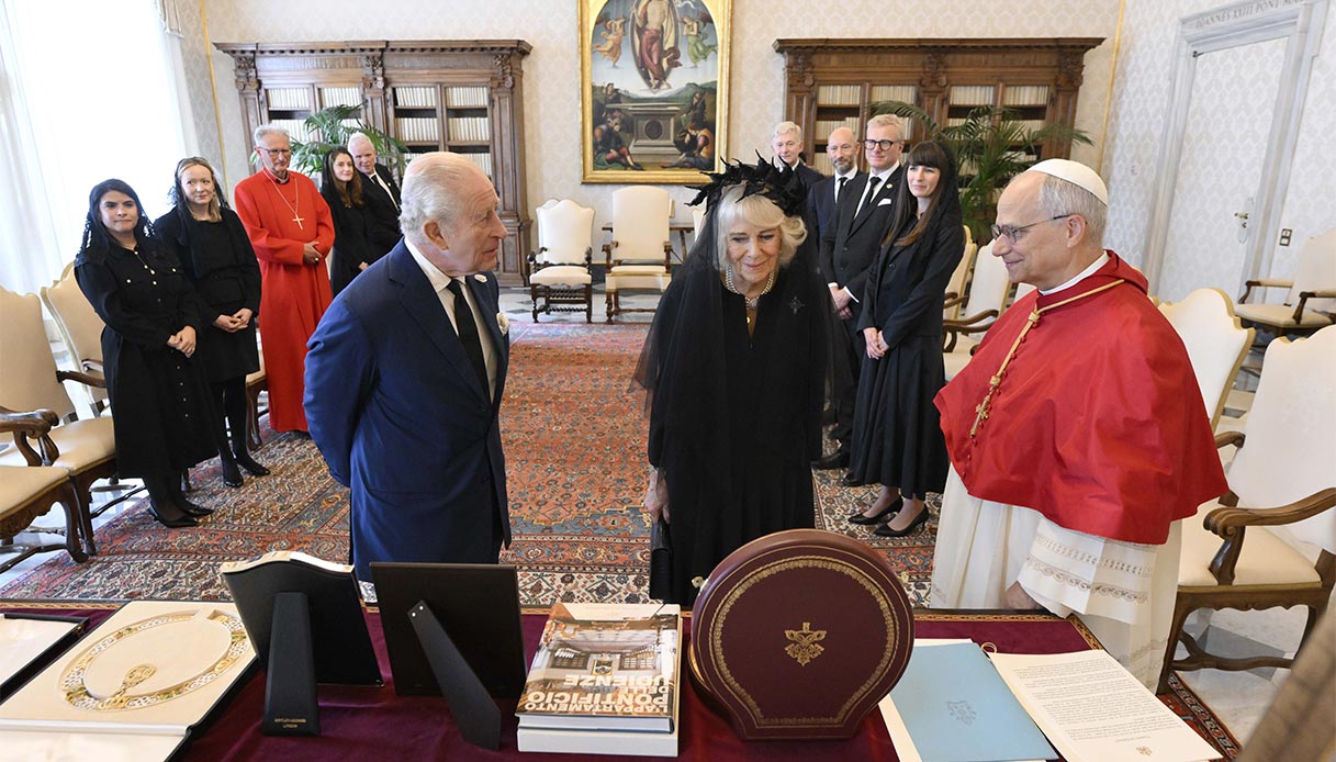 Re Carlo Papa Leone Camilla