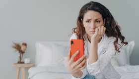 Cosa succede nella mente quando guardiamo la guerra “online”