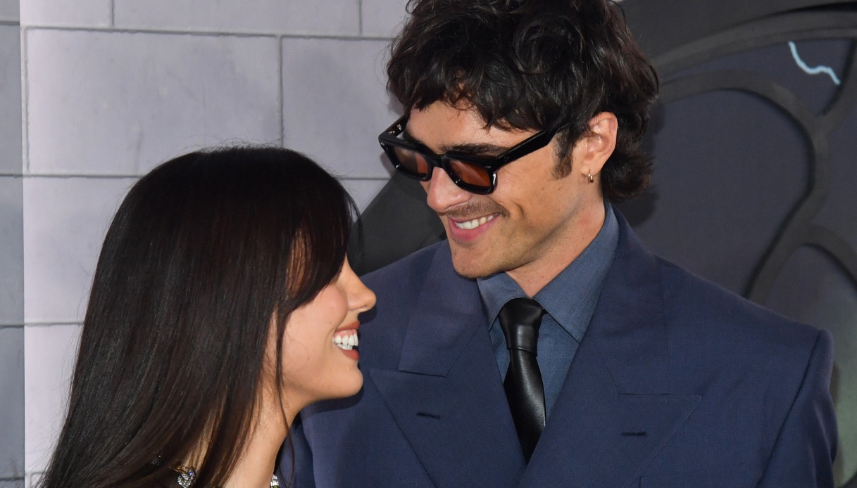 Mia Goth e Jacob Elordi