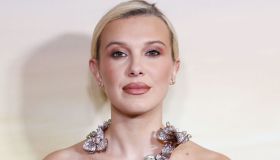 La prima foto di Millie Bobby Brown con la sua bimba adottata