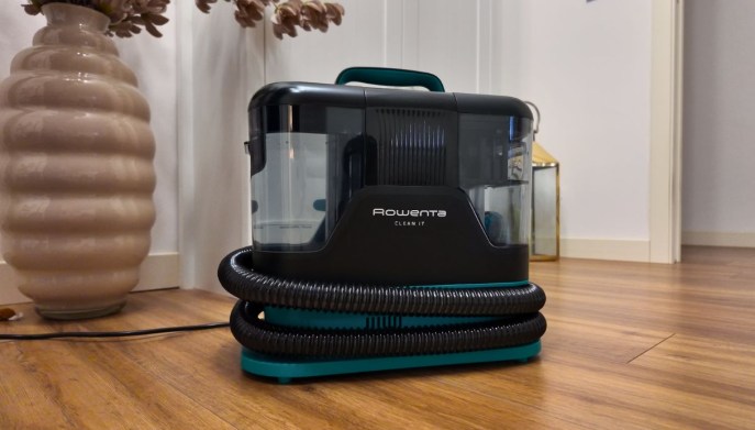 Recensione Rowenta Clean It: dispositivo portatile per divano e tappeti Recensione Rowenta Clean It: dispositivo portatile per divano e tappeti