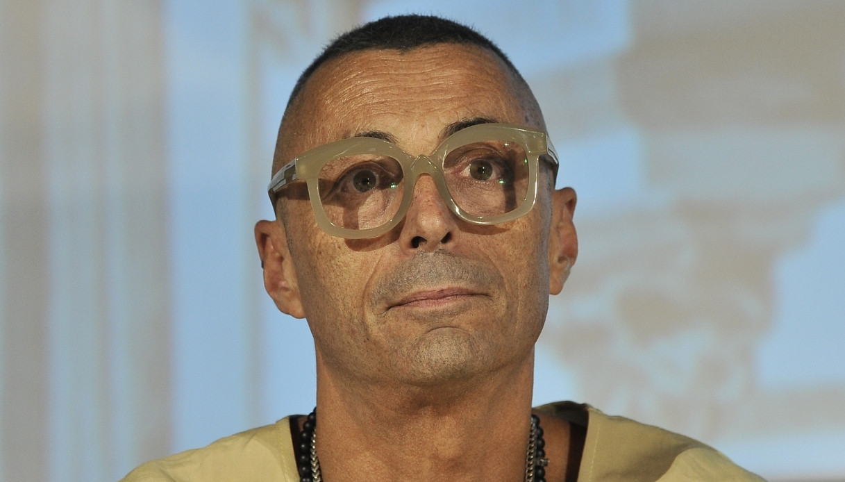 alex britti condannata l8217ex compagna spiava la sua vita privata