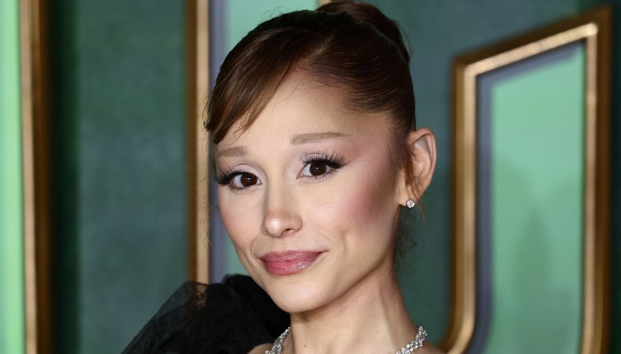 ariana grande pronta a lasciare la musica dopo il tour un ultimo urr224