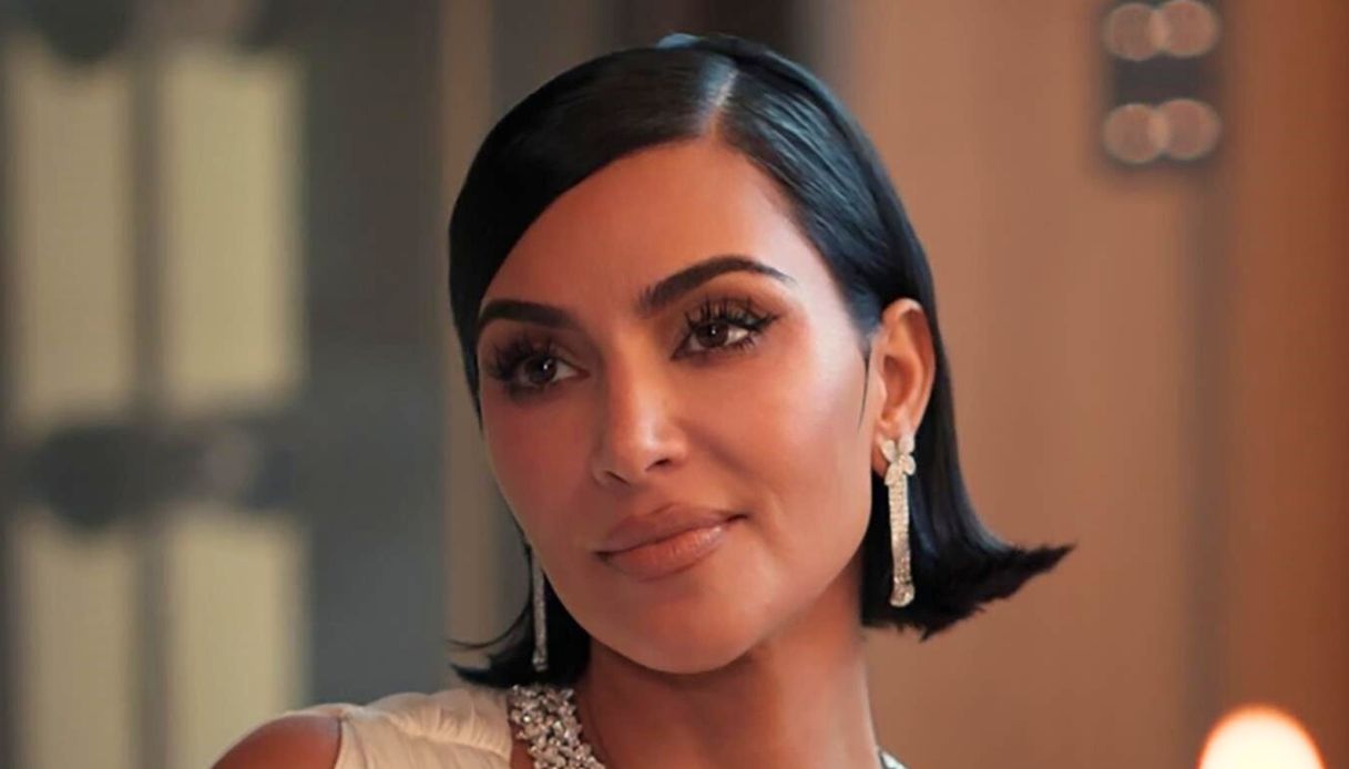 Kim Kardashian: “Bocciata agli esami di Giurisprudenza per colpa dell’AI”