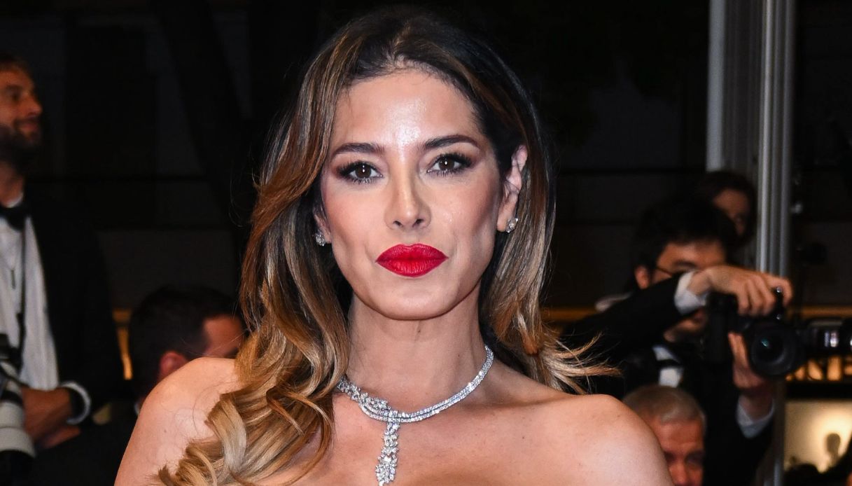 Aida Yespica, la rivelazione a Le Iene: “Da bambina ho subito abusi da mio zio” Aida Yespica, la rivelazione a Le Iene: “Da bambina ho subito abusi da mio zio”