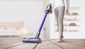 Pulizie veloci e senza sforzo? Ecco l’aspirapolvere senza fili che ha conquistato le case degli italiani e che è top seller da anni