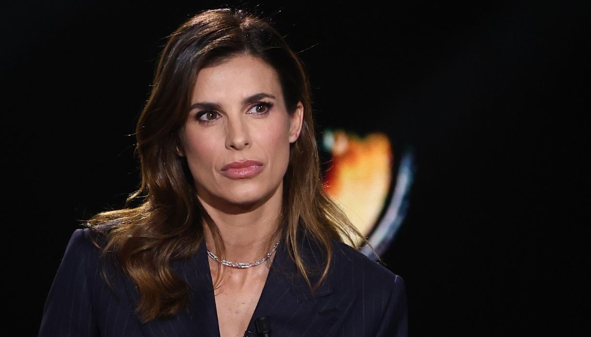 Elisabetta Canalis e il divorzio: “È stato un lutto. L’amore oggi? Sono serena!” Elisabetta Canalis e il divorzio: “È stato un lutto. L’amore oggi? Sono serena!”