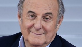 La Ruota della Fortuna, Gerry Scotti a Samira Lui: “Come se ci fidanzassimo”. Lei replica