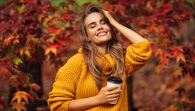 Con oltre 25mila recensioni, questo è il set terapeutico per capelli, che idrata e ristruttura, su cui scommettere