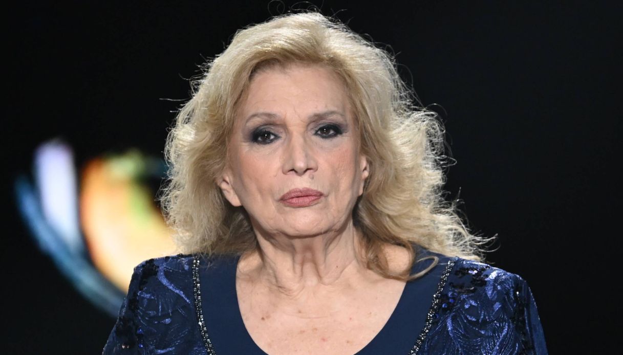 Iva Zanicchi: “Rischio di perdere la vista”. Come sta