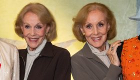 La Volta Buona, le pagelle del 19 novembre: l’addio alle Gemelle Kessler (7), affogare il dolore nel cibo (7)