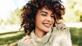 5mila persone hanno eletto questa spazzola dall’estetica vintage a miglior tool per capelli ricci (e non solo)