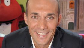 Striscia la Notizia, Max Laudadio e Stefania Petyx lasciano il programma