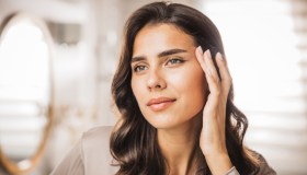 Melano-aging, l’ultimo trend della skincare contro le macchie sul viso