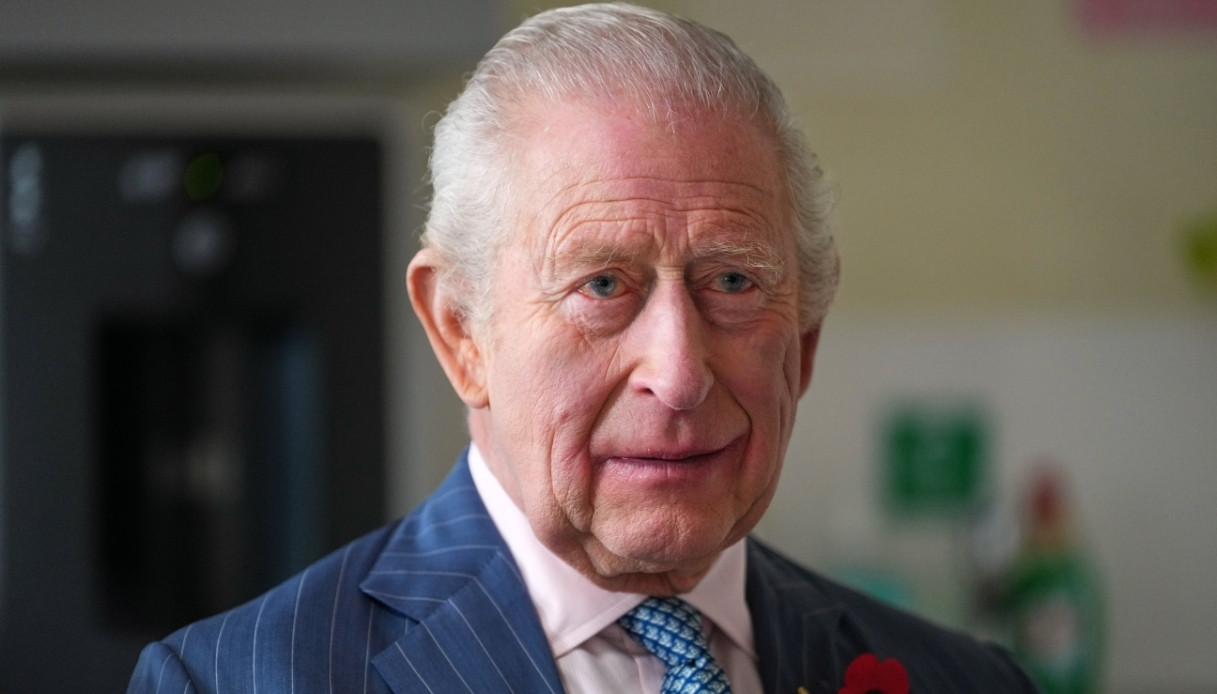 Re Carlo, svelato lo “stipendio” di Andrea: quanto guadagnerà l’ex Principe