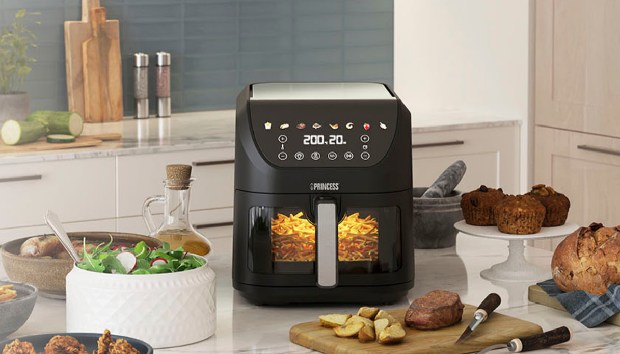 La friggitrice ad aria slim che cucina per 6 persone: è la migliore alleata in cucina La friggitrice ad aria slim che cucina per 6 persone: è la migliore alleata in cucina