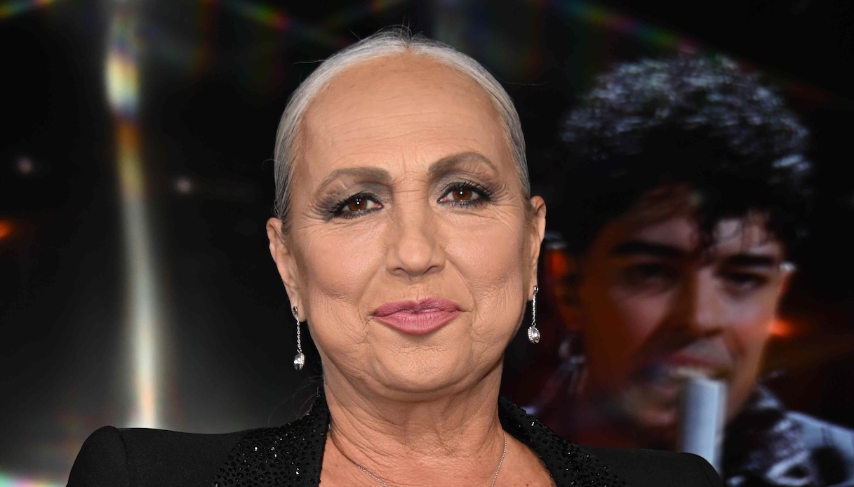 Anticipazioni Amici del 9 novembre, Alessandra Celentano esce dallo studio Anticipazioni Amici del 9 novembre, Alessandra Celentano esce dallo studio