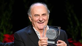 La Ruota della Fortuna, il regalo di Mediaset a Gerry Scotti: in onda anche a Natale