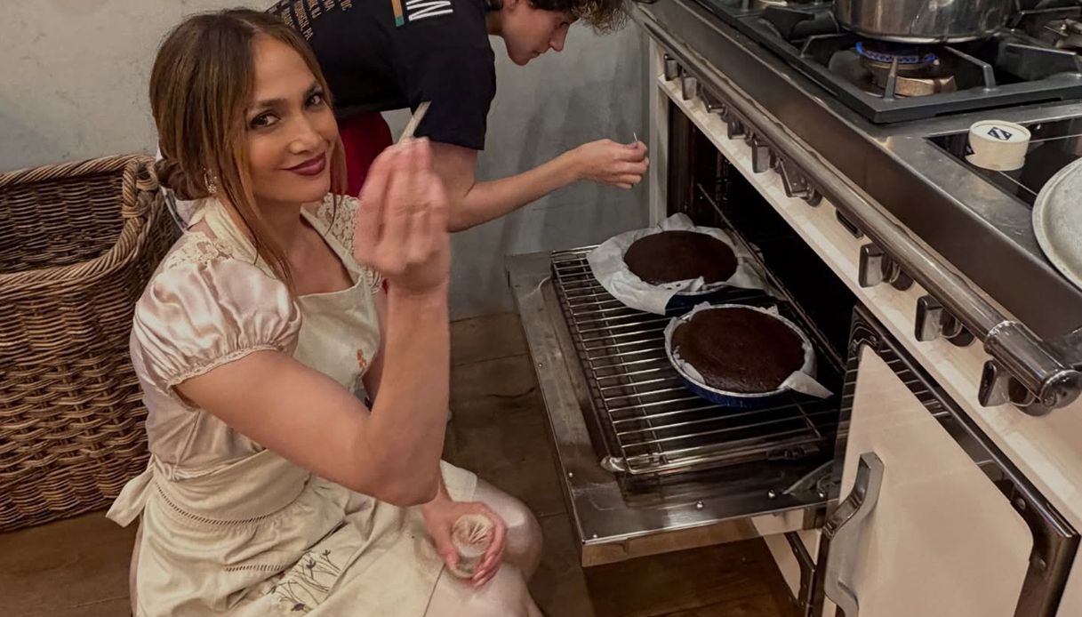 #acasadi Jennifer Lopez che svela gli interni extra lusso su Instagram