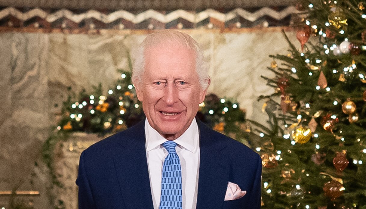 Re Carlo, le splendide decorazioni natalizie della sua Dumfries House