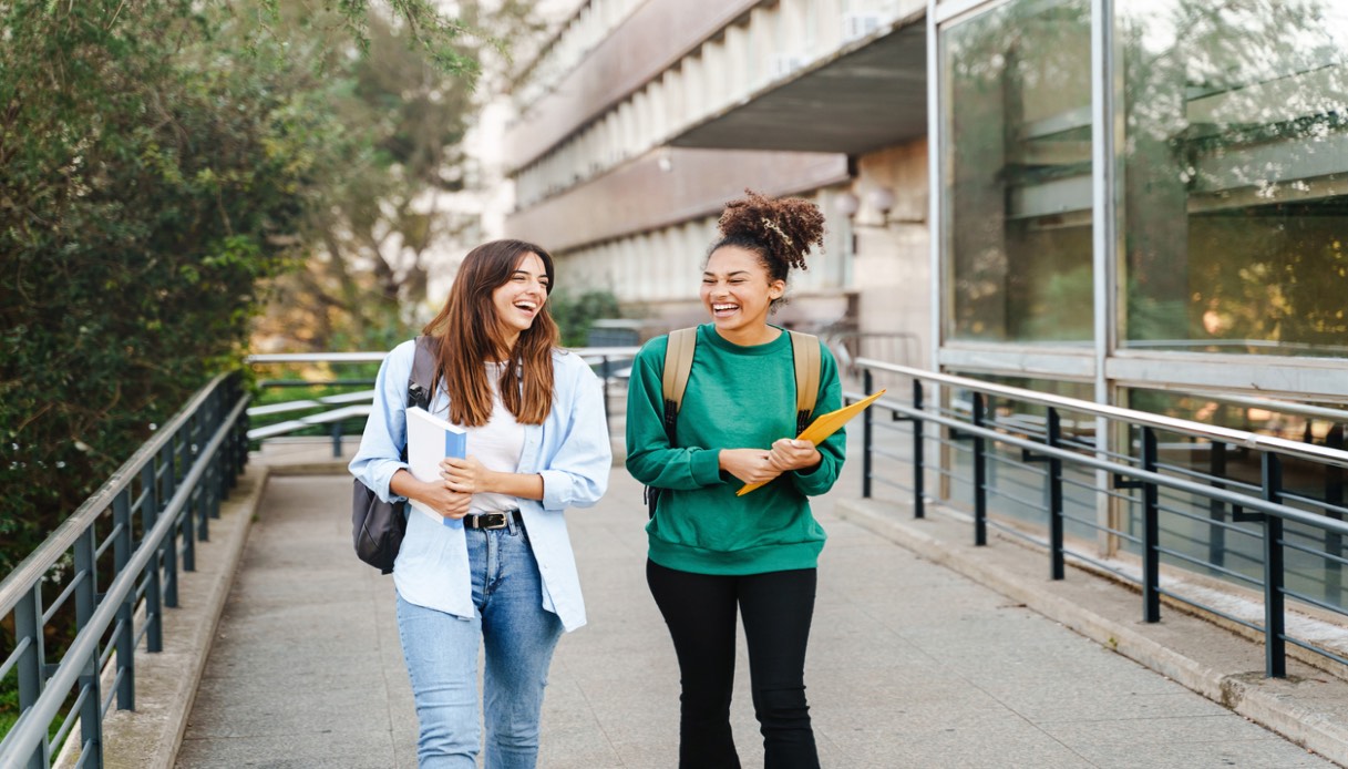 ragazze all'università