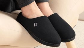 Le ciabatte sotto l’albero: il regalo più odiato? No, queste sono il vero colpo di genio. Sono le più vendute e sono in offerta