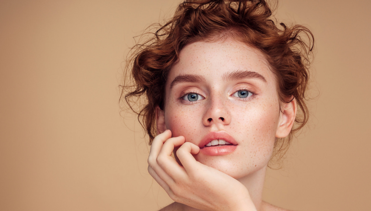 Con oltre 30 mila recensioni questo fondotinta con acido ialuronico è ancora il più venduto su Amazon. E dovresti provarlo adesso