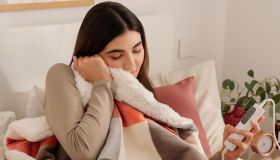 Imetec, il plaid riscaldabile che ti avvolge in un caldo abbraccio è il rimedio anti-freddo da regalare e regalarsi adesso