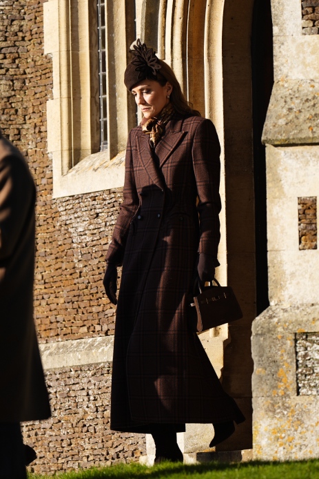 Kate Middleton con il cappotto a Natale