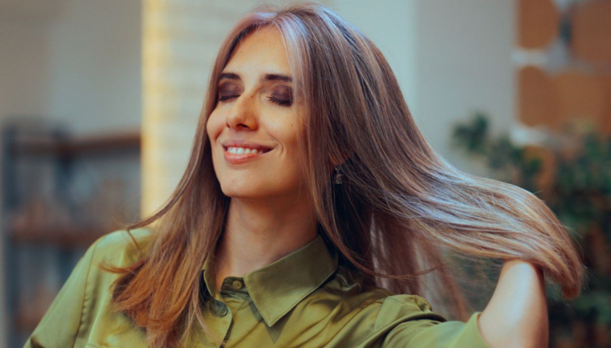 GHD, il phon professionale, con tutti gli accessori per lo styling perfetto, è ora al minimo storico