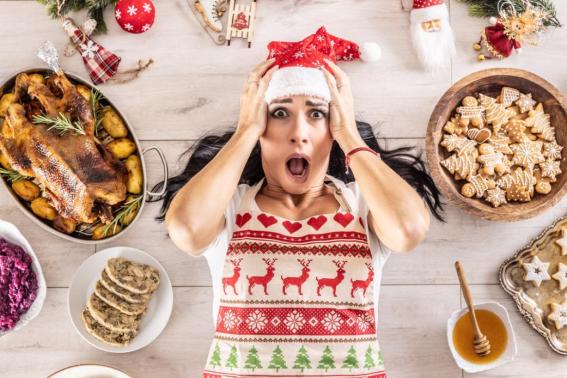 Digestione, gonfiore e stress: la lista di integratori che ti salva il Natale (e il dopo feste)