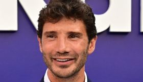 Affari Tuoi, Stefano De Martino scatenato. Colpo di scena sul finale