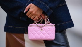 È scoppiata la Vanity Bag mania: 7 micro borse da amare per uno stile maxi