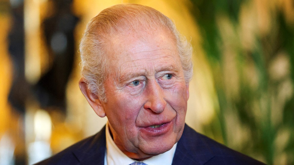 Re Carlo, l’enorme patrimonio immobiliare e gli affitti irrisori della Famiglia Reale