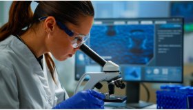 Nel tumore del polmone è essenziale identificare le caratteristiche cellulari per personalizzare le cure