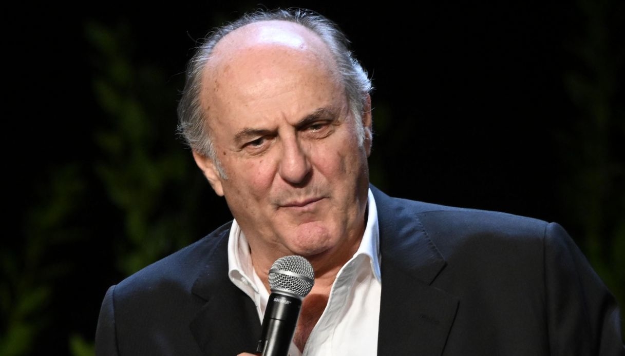 La Ruota della Fortuna, Gerry Scotti su Samira: “Era preoccupata”. Poi dà l’annuncio La Ruota della Fortuna, Gerry Scotti su Samira: “Era preoccupata”. Poi dà l’annuncio