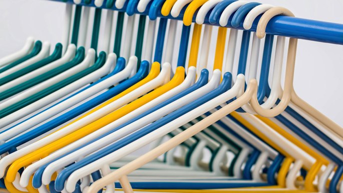 Plastica poetica, quando il materiale più comune diventa design